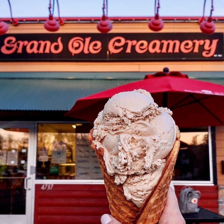 Scoop & Savor!